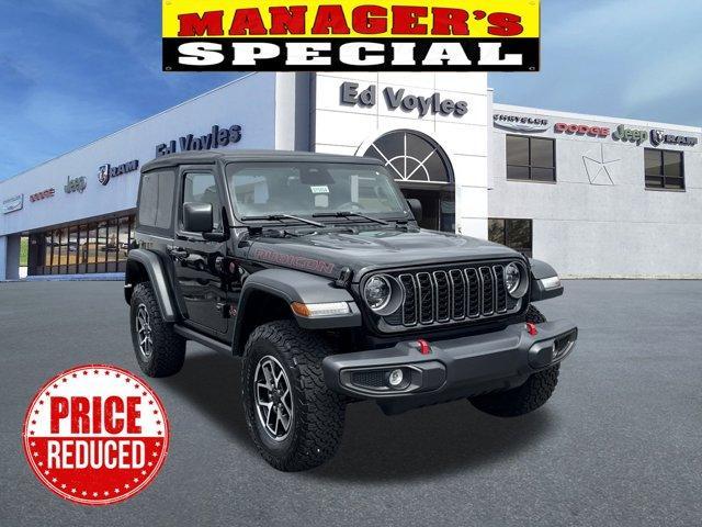 new 2025 Jeep Wrangler car, priced at $45,427