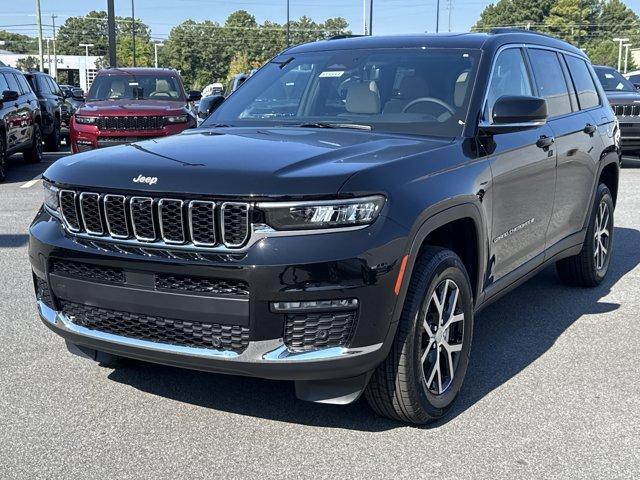 new 2025 Jeep Grand Cherokee L car, priced at $47,619
