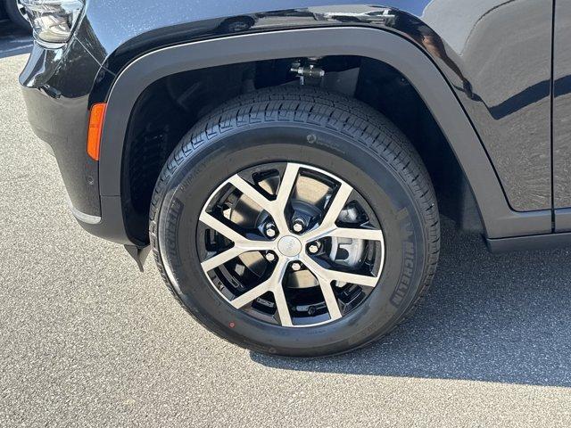 new 2025 Jeep Grand Cherokee L car, priced at $47,619