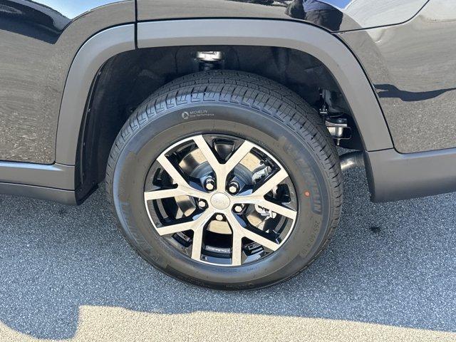 new 2025 Jeep Grand Cherokee L car, priced at $47,619