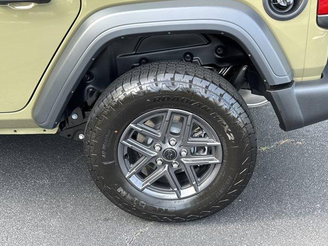 new 2025 Jeep Wrangler car, priced at $43,017