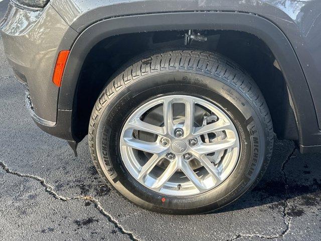 new 2025 Jeep Grand Cherokee L car, priced at $39,357