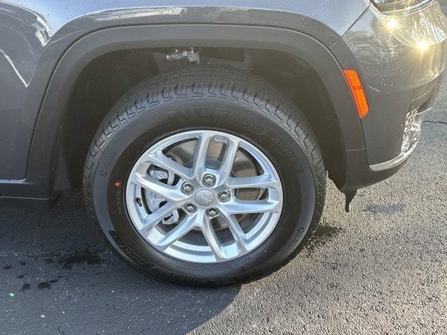 new 2025 Jeep Grand Cherokee L car, priced at $39,357