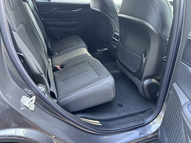 new 2025 Jeep Grand Cherokee car, priced at $37,203