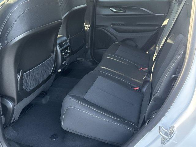 new 2025 Jeep Grand Cherokee car, priced at $35,126
