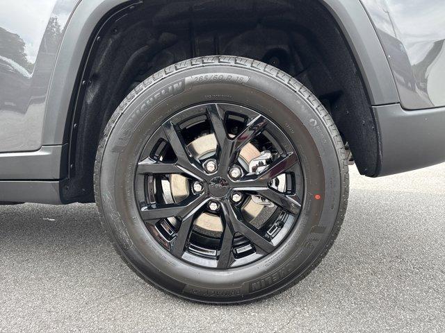 new 2025 Jeep Grand Cherokee car, priced at $40,230