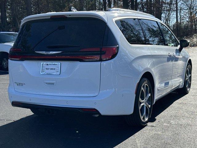 new 2025 Chrysler Pacifica car, priced at $49,949