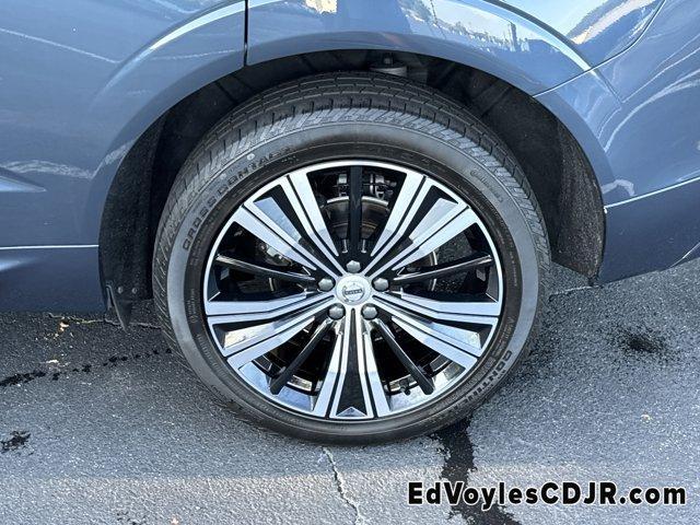 used 2022 Volvo XC60 car, priced at $35,978
