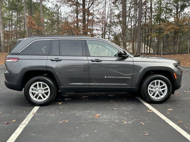 new 2025 Jeep Grand Cherokee car, priced at $33,666