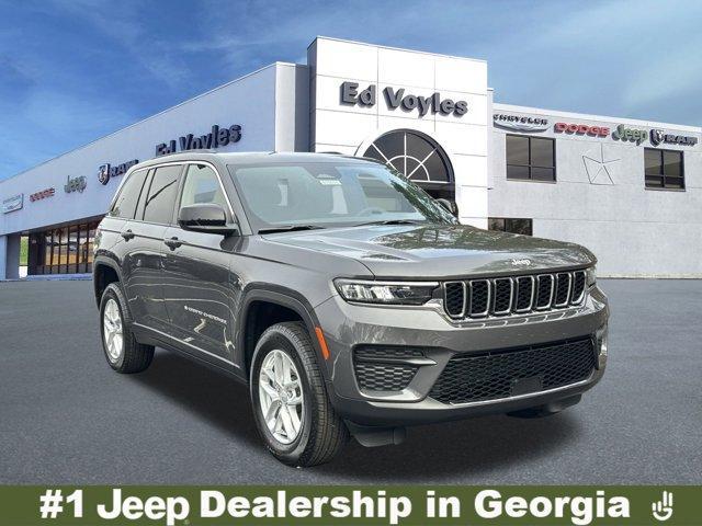 new 2025 Jeep Grand Cherokee car, priced at $33,666