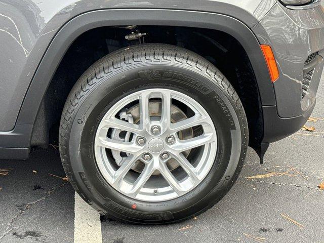 new 2025 Jeep Grand Cherokee car, priced at $33,666