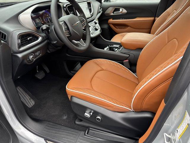 new 2026 Chrysler Pacifica car, priced at $51,524