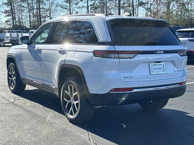 new 2025 Jeep Grand Cherokee car, priced at $42,354