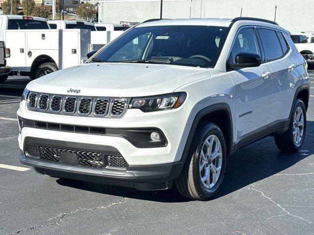 new 2025 Jeep Compass car, priced at $25,086