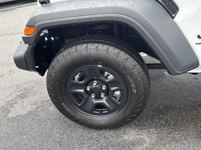 new 2025 Jeep Wrangler car, priced at $32,956