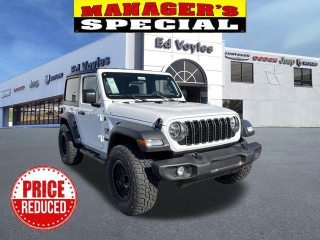 new 2025 Jeep Wrangler car, priced at $32,956