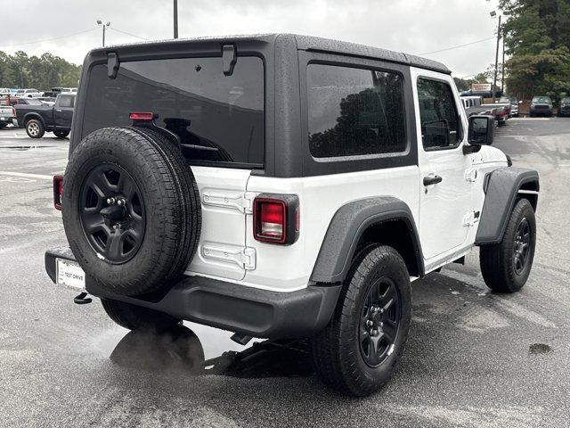 new 2025 Jeep Wrangler car, priced at $32,956
