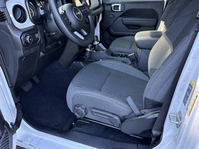 new 2025 Jeep Wrangler car, priced at $37,595