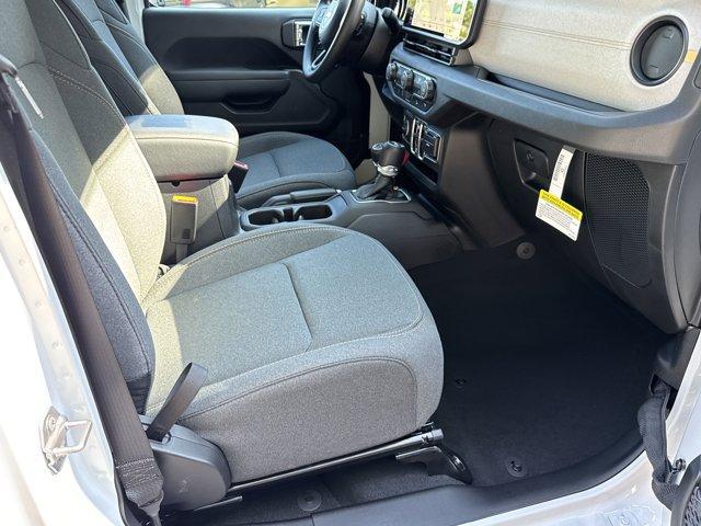 new 2025 Jeep Wrangler car, priced at $37,595