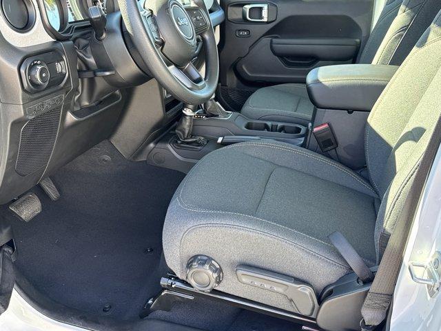 new 2025 Jeep Wrangler car, priced at $45,773