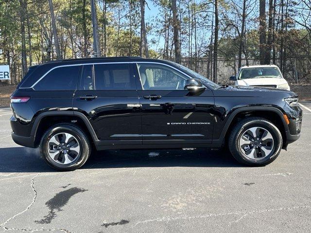 new 2025 Jeep Grand Cherokee 4xe car, priced at $54,630