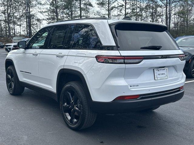 new 2024 Jeep Grand Cherokee car, priced at $40,830