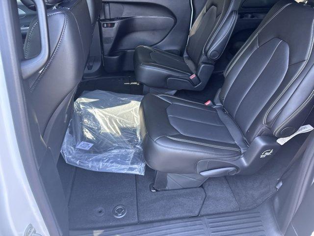 new 2025 Chrysler Voyager car, priced at $38,014