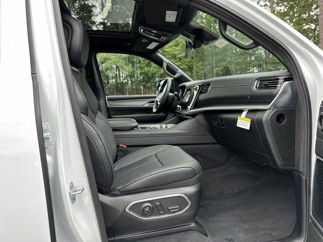 new 2024 Jeep Wagoneer L car, priced at $73,075