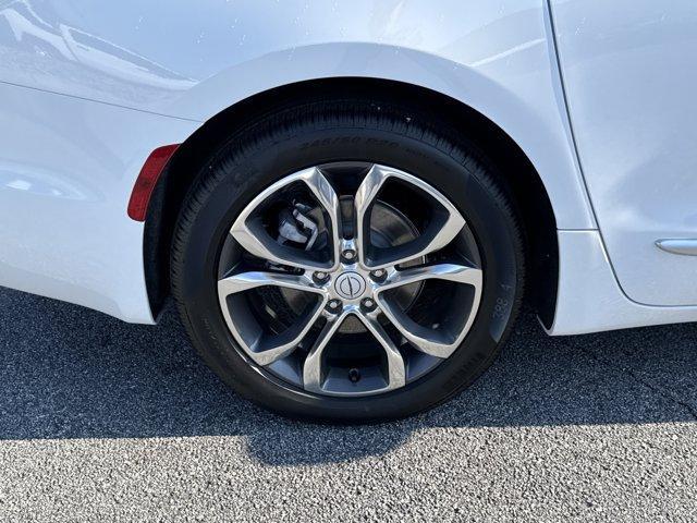 new 2026 Chrysler Pacifica car, priced at $51,254