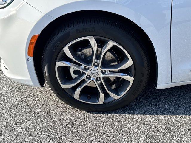 new 2026 Chrysler Pacifica car, priced at $51,254