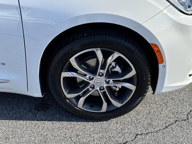 new 2026 Chrysler Pacifica car, priced at $51,254