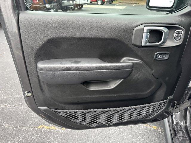 used 2022 Jeep Wrangler Unlimited car, priced at $27,686