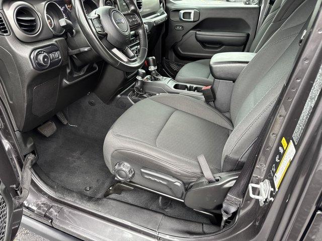 used 2022 Jeep Wrangler Unlimited car, priced at $27,686