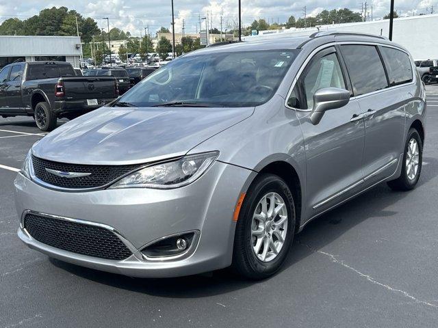 used 2020 Chrysler Pacifica car, priced at $18,686