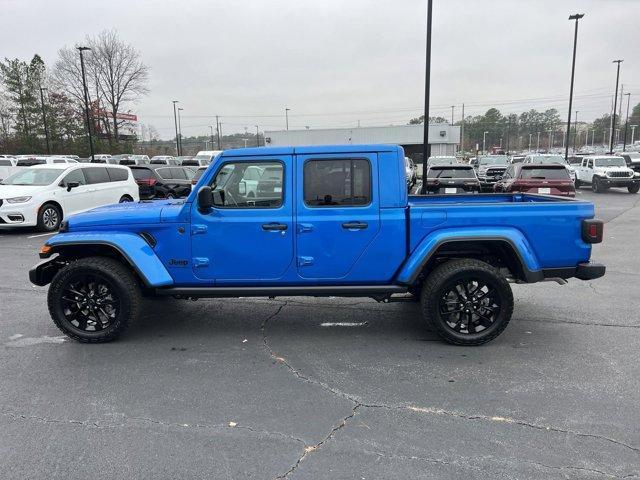 new 2025 Jeep Gladiator car, priced at $39,716