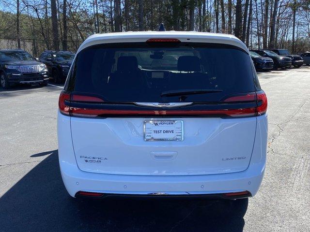 new 2024 Chrysler Pacifica car, priced at $53,509