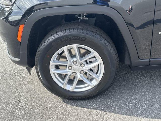new 2025 Jeep Grand Cherokee L car, priced at $38,720