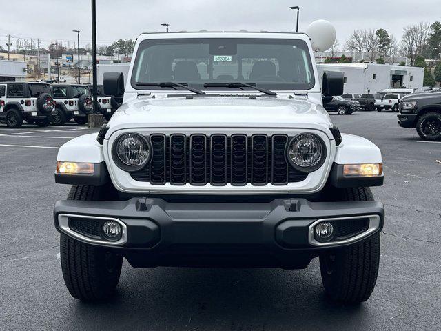 new 2024 Jeep Gladiator car, priced at $42,295