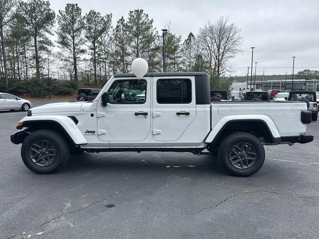 new 2024 Jeep Gladiator car, priced at $42,295