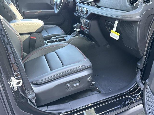 new 2025 Jeep Wrangler car, priced at $64,305