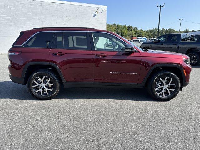 new 2025 Jeep Grand Cherokee car, priced at $48,363