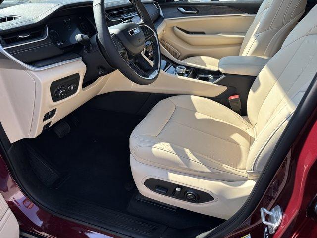 new 2025 Jeep Grand Cherokee car, priced at $48,363