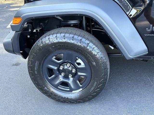 new 2025 Jeep Wrangler car, priced at $31,102