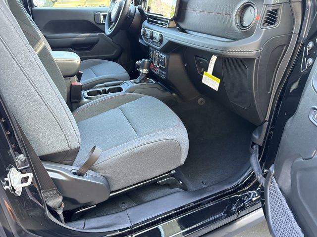 new 2025 Jeep Gladiator car, priced at $47,785