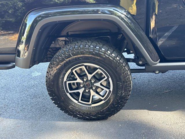 new 2025 Jeep Gladiator car, priced at $47,785
