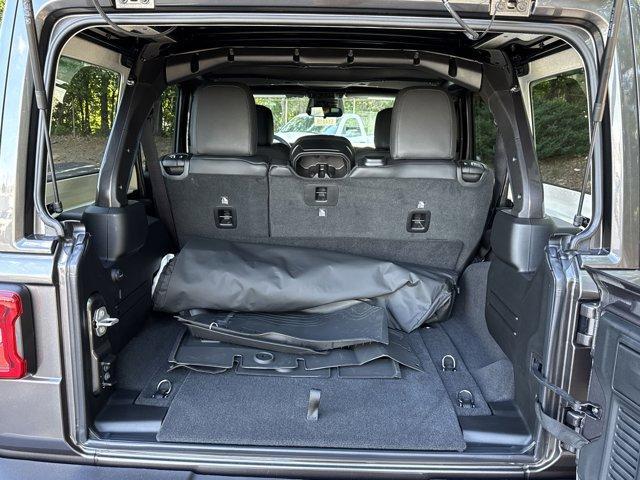 new 2025 Jeep Wrangler car, priced at $49,558