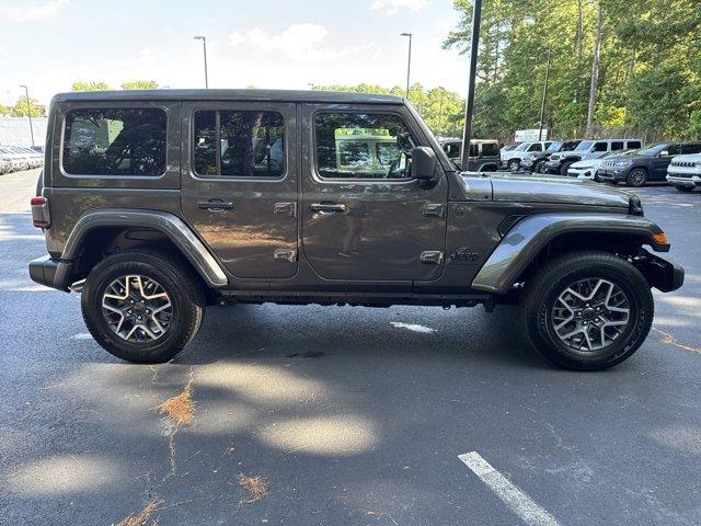 new 2025 Jeep Wrangler car, priced at $49,558