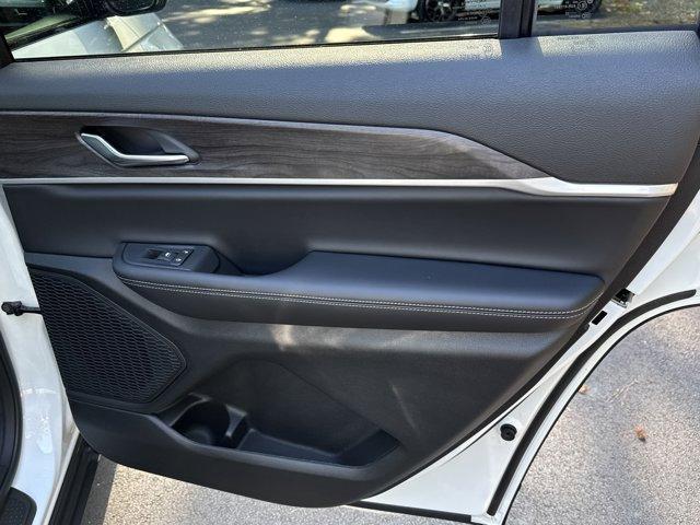 new 2025 Jeep Grand Cherokee L car, priced at $47,453
