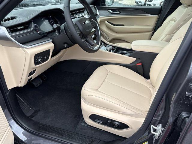 new 2025 Jeep Grand Cherokee car, priced at $48,363