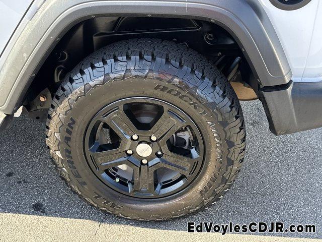 used 2019 Jeep Wrangler Unlimited car, priced at $25,057